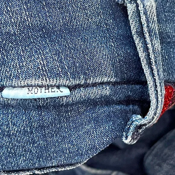 MOTHER The Looker - High Waisted - Here Kitty,Kitty Glitter Racer jeans (sz30) - Picture 12 of 15